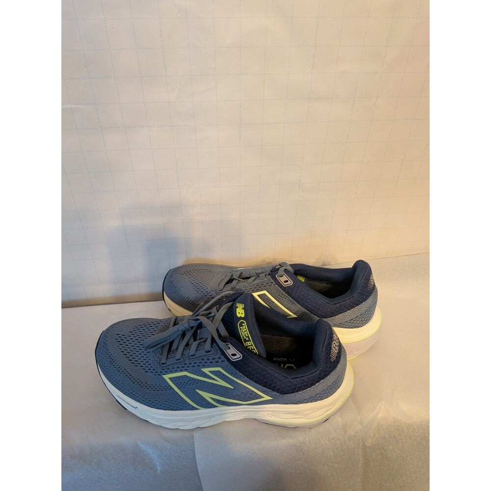 New Balance 860 Fresh Foam Women's Running Shoe: US Size 8.5